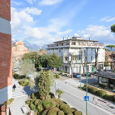Residenza Frida By Mmega * Forte dei Marmi